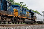 CSX 5418 on M-300